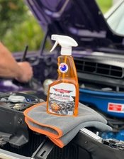 Automobilio variklių valymo priemonės