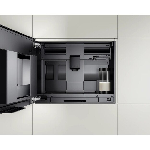 Bosch Serie 8 CTL7181W0 coffee maker Fully-auto Espresso machine 2.4 L 1