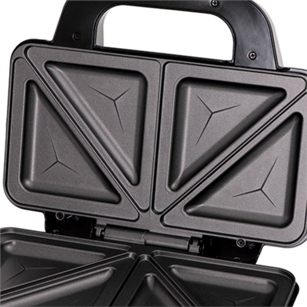 Adler | Sandwich maker | AD 3043 | 900 W | Number of plates 1 | Number of pastry 2 | Black 1