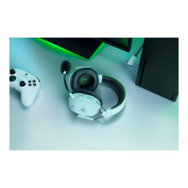 Razer BlackShark V3 Pro for Xbox Gaming Headset, Over-Ear,Wireless, White | Razer 5