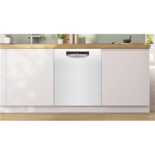 Bosch | Dishwasher | SMU4HAW01S | Built-under | Width 60 cm | Number of place settings 13 | Number of programs 6 | Energy effici