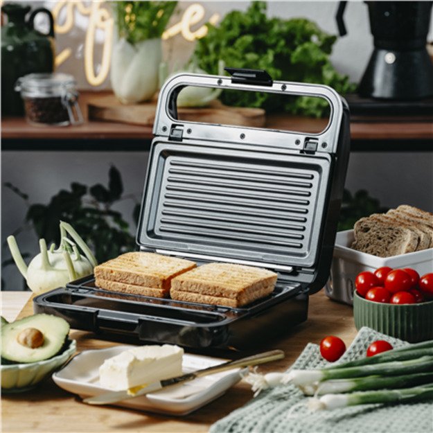 Sandwich maker 2 in 1 | AD 3070b | 850 W | Number of plates 2 | Black