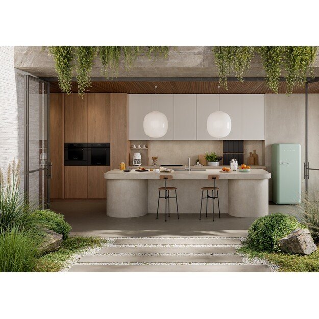 Smeg 50 s Style Citrus Juicer CJF11WHEU White 2