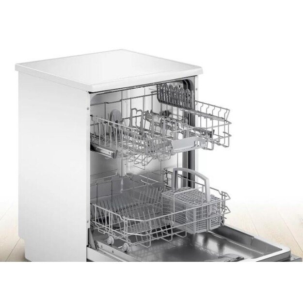 Bosch Serie 2 SMS2ITW04E dishwasher Freestanding 12 place settings E