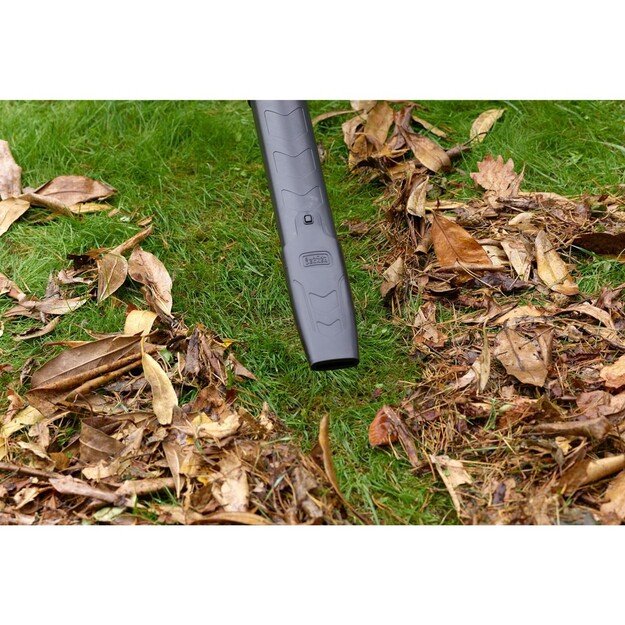 Black & Decker BEBLV301-QS leaf blower 3000 W