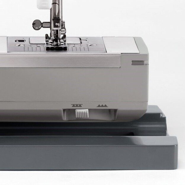 Singer sewing machine 4423 Electric current reinforced Grey 2