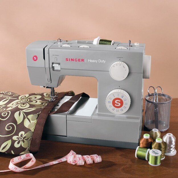 Singer sewing machine 4423 Electric current reinforced Grey 4