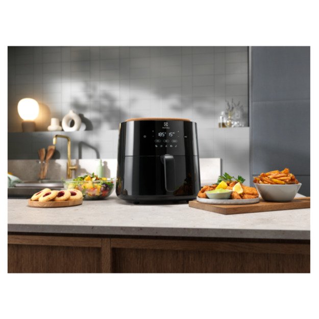 Electrolux EAF5B Single 5 L Stand-alone 1500 W Hot air fryer Black 2