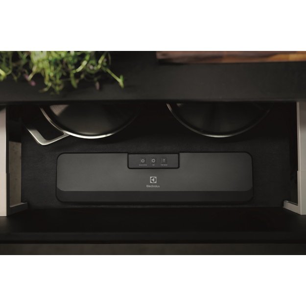 Vakuuminė ma&scaron;ina ELECTROLUX E4VS1-4AG Black