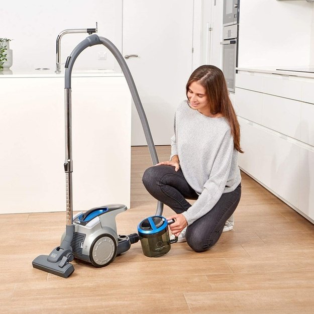 Black & Decker BXVML700E vacuum 2 L Cylinder vacuum Dry 700 W Bagless