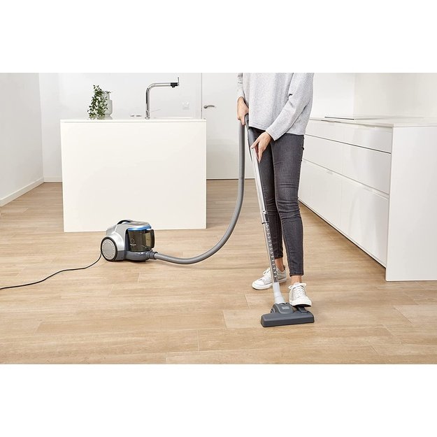 Black & Decker BXVML700E vacuum 2 L Cylinder vacuum Dry 700 W Bagless