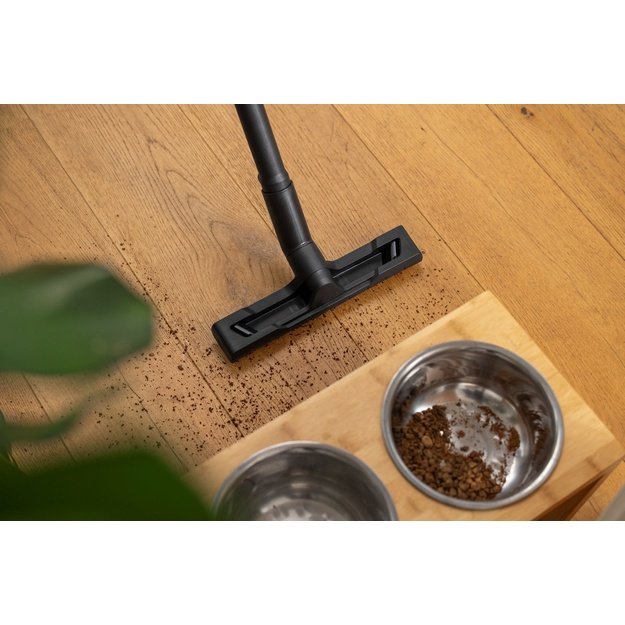 Odkurzacz piorący KARCHER SE 4 Plus - 1.081-170.0