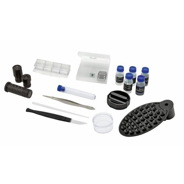 A bright microscope for children. Experiment kit included. Magnification: 40-1600x