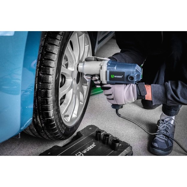 WUBER W33250 electric impact wrench 800 Nm 1/2  for wheels with case
