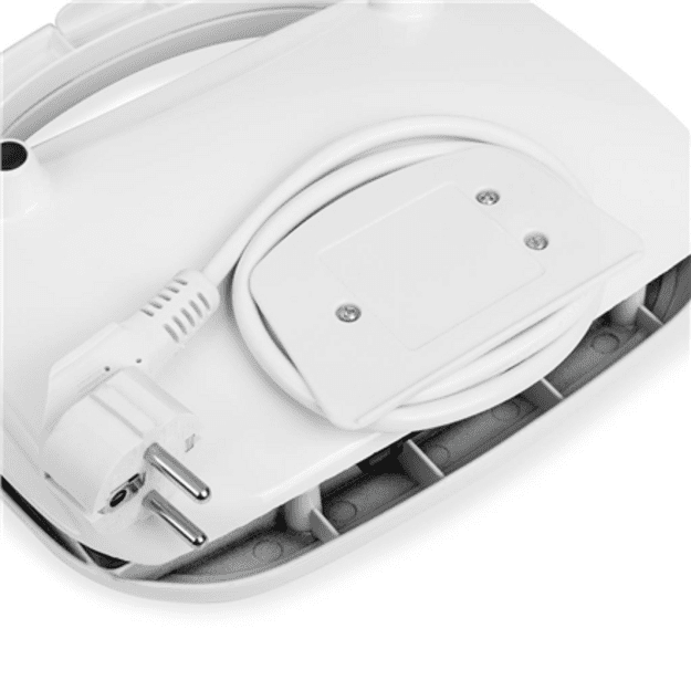 Tristar | Sandwich maker | SA-3052 | 750 W | Number of plates 1 | Number of pastry 2 | White