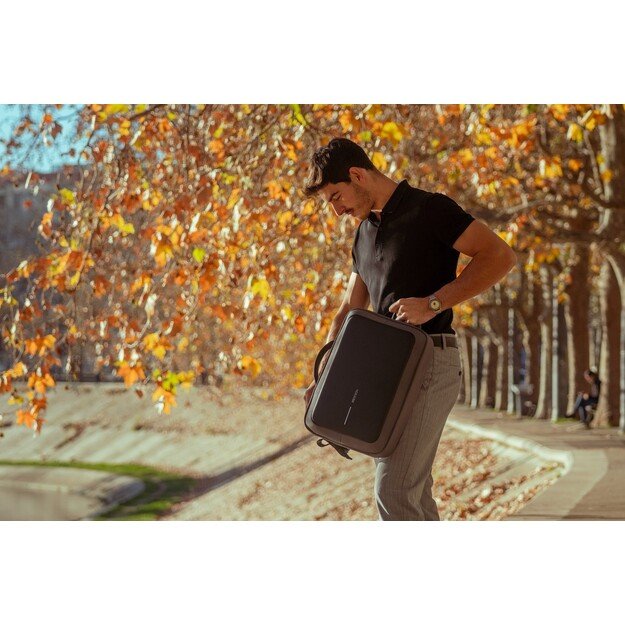 XD DESIGN ANTI-THEFT BACKPACK / BRIEFCASE BOBBY BIZZ 2.0 GREY P/N: P705.922 6