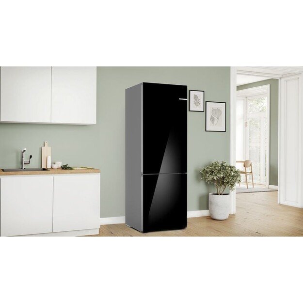 Bosch Serie 6 KGN49LBCF fridge-freezer Freestanding 440 L C Black 6