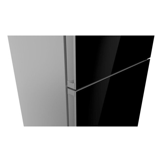 Bosch Serie 6 KGN49LBCF fridge-freezer Freestanding 440 L C Black 1