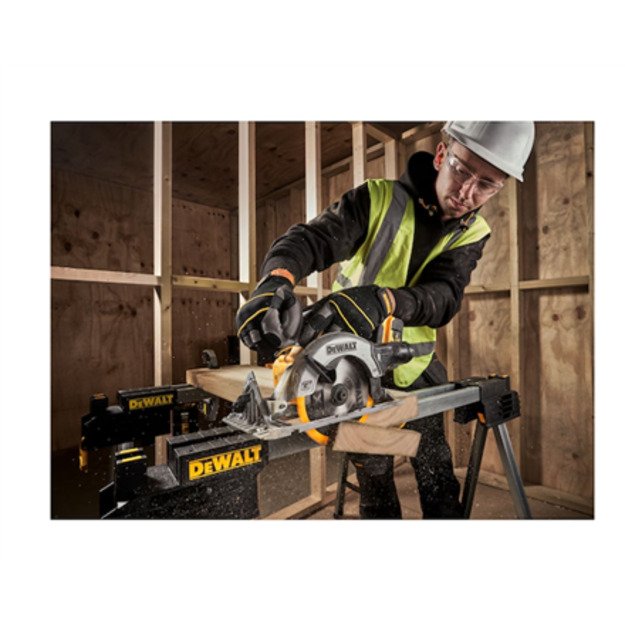 18V XR Brushless 165 mm Circular Saw | DCS565N-XJ | 2400 W 2