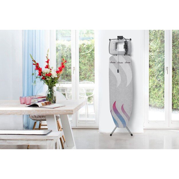ViledaTotal Reflect Plus M ironing board. 3