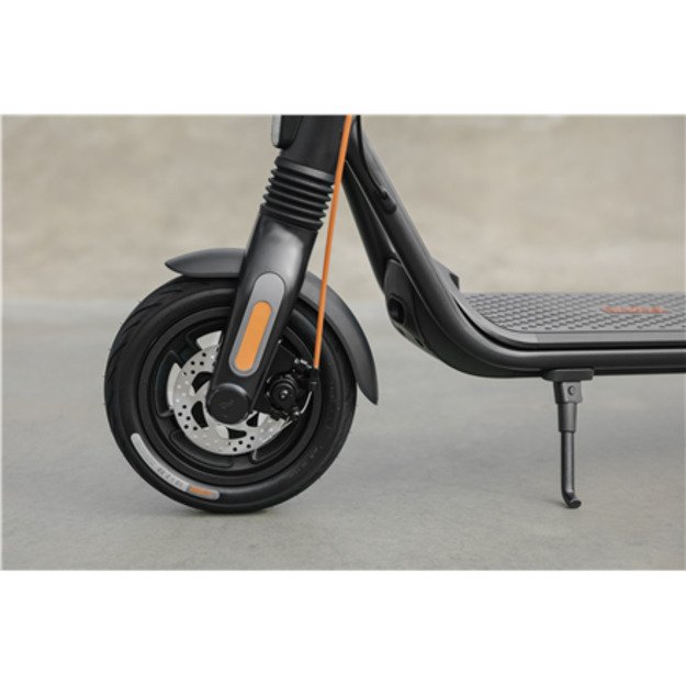 Ninebot by Segway Kickscooter F2 E, Black | Segway | Kickscooter F2 E | Up to 25 km/h | 10   | Black