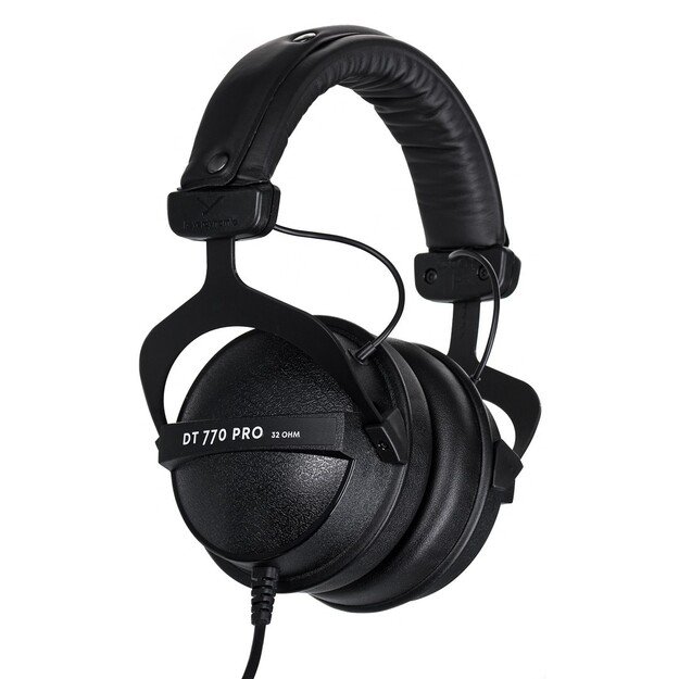Beyerdynamic | Wired | DT 770 PRO 32 | Wired | On-Ear | Noise canceling