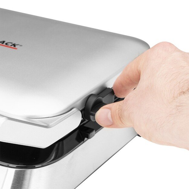 Gastroback 42424 Waffle Iron Advanced Control 3