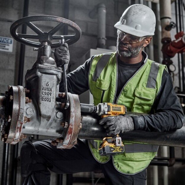 DeWALT DCF892NT-XJ power screwdriver/impact driver 2000 RPM Black, Yellow 4