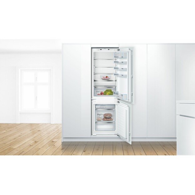 Bosch Serie 6 KIS86AFE0 fridge-freezer Built-in 266 L E 5