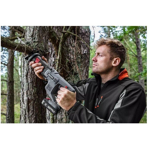 Graphite cordless Energy+ 18V, Li-Ion sabre saw, without battery pack 2