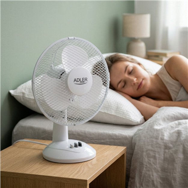 Adler | AD 7302 | Desk Fan | White | Diameter 23 cm | Number of speeds 2 | Oscillation | 22 W