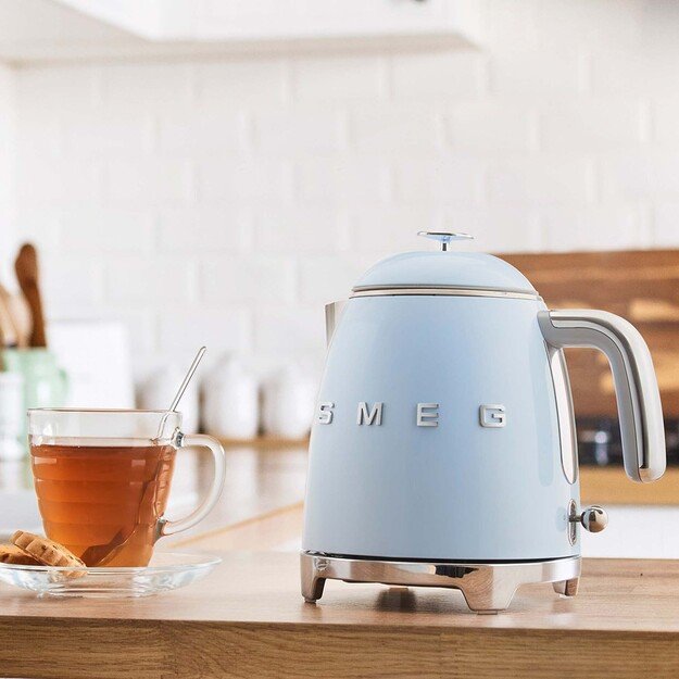 Smeg 50 s Style Kettles KLF05PBEU Pastel Blue