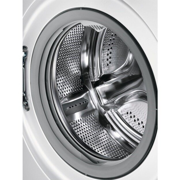 Skalbimo ma&scaron;ina ELECTROLUX EWS6526BP