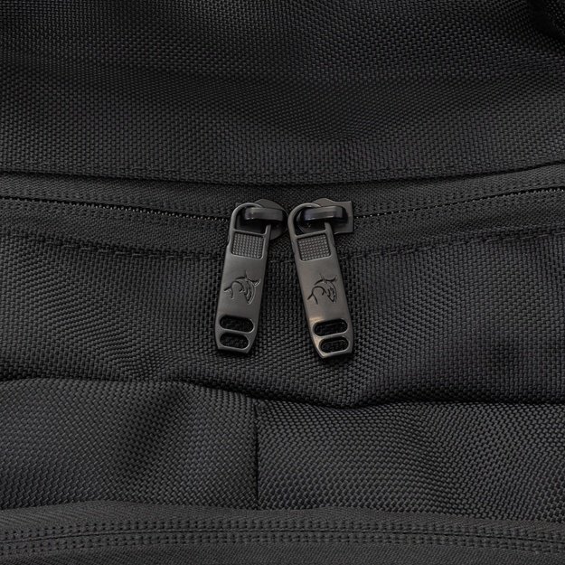 White Shark GBP-013 Defender  Black