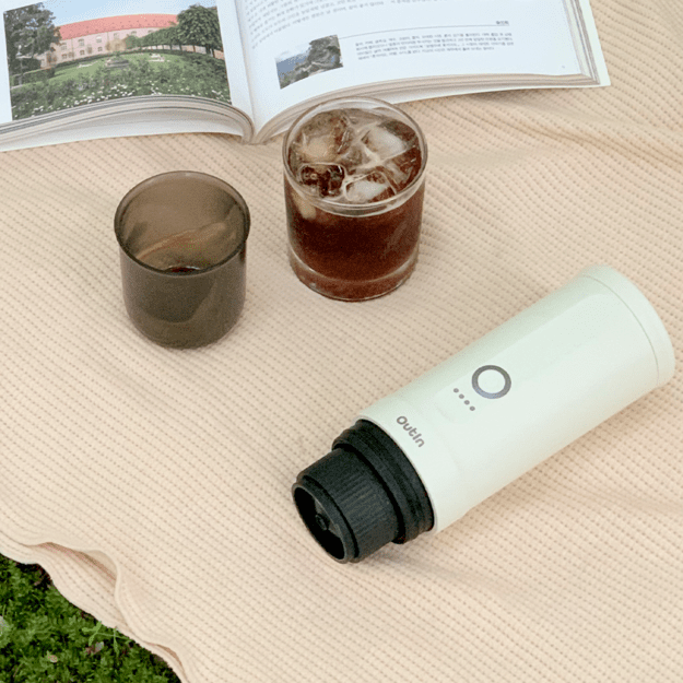 Portable coffee machine Outin Nano 7500mAh White