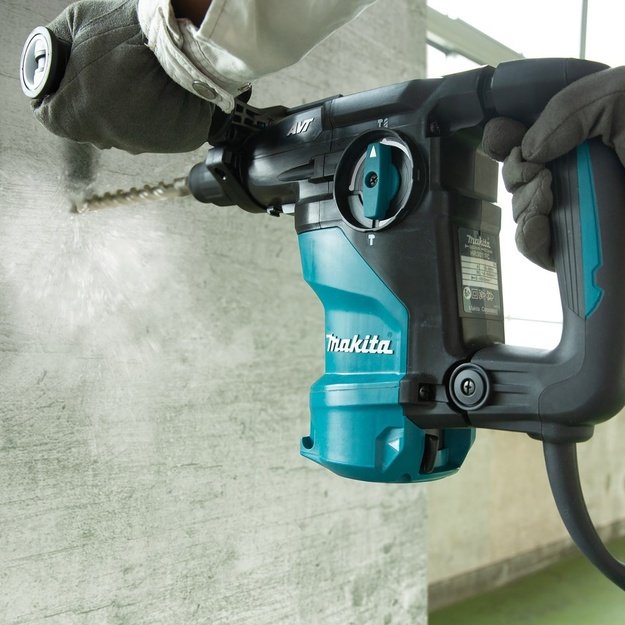 MAKITA. ROTARY HAMMER1050W HR3011FCJ 3.9J AVT LED