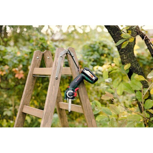 Akumuliatorinis &bdquo;NanoBlade&ldquo; pjūklas Bosch AdvancedCut 18 06033D5101 (1 akumuliatorius) 3