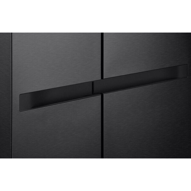 LG Refrigerator | GSBC40EPPE | Energy efficiency class E | Free standing | Side by side | Height 179 cm | No Frost system | Frid 1