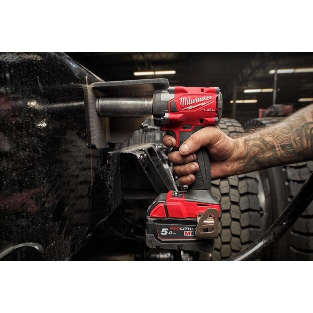 Milwaukee M18 FIW2F38-0X cordless impact wrench 18 V 339 Nm 3/8  Brushless + HD Box - without battery, without charger
