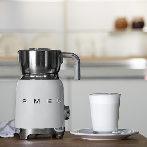 Smeg 50 s Style MFF11WHEU White