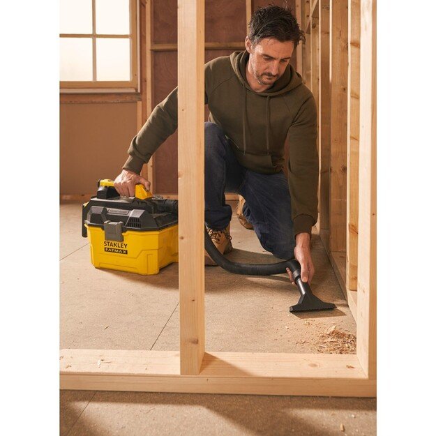 Stanley FATMAX SFMCV002B-XJ vacuum 7.5 L Drum vacuum Dry&wet Bagless 10