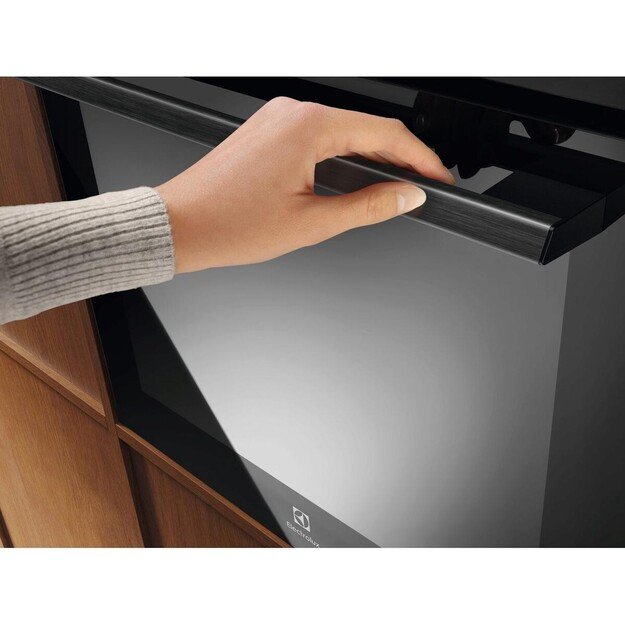 ELECTROLUX LOE8P38Z 4