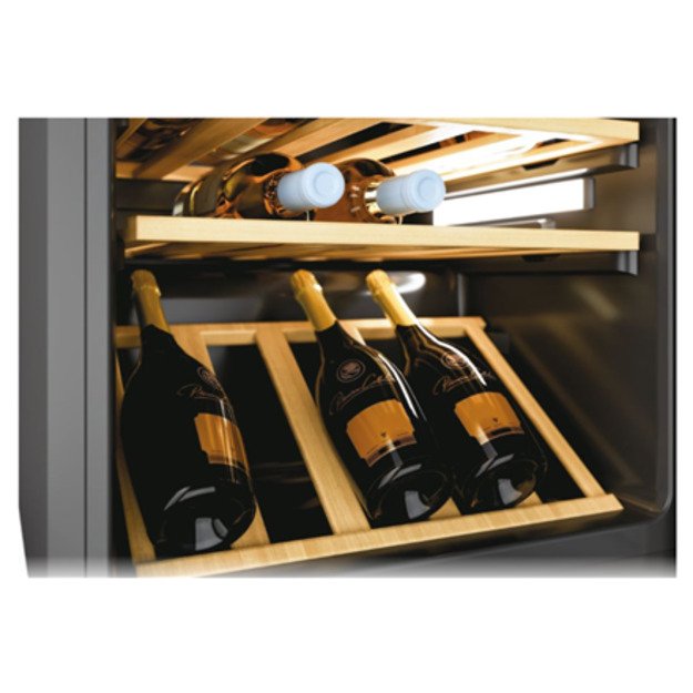 Candy | Wine Cooler | CWC 200 EELW/NF | Energy efficiency class G | Free standing | Bottles capacity 81 | Black