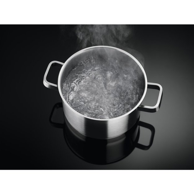 ELECTROLUX LIV63431BK