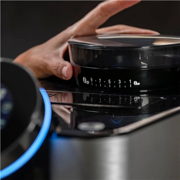 Cecotec Coffee Maker | Cremmaet Spin | Pump pressure 19 bar | Built-in milk frother | Super-automatic | 1450 W 5