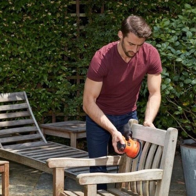 BLACK & DECKER Random Orbital Sander BEW210-QS | 230 W | Sander