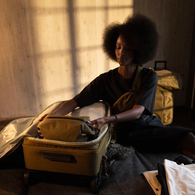 Thule 5438 Aion Toiletry Bag Dark Slate 2