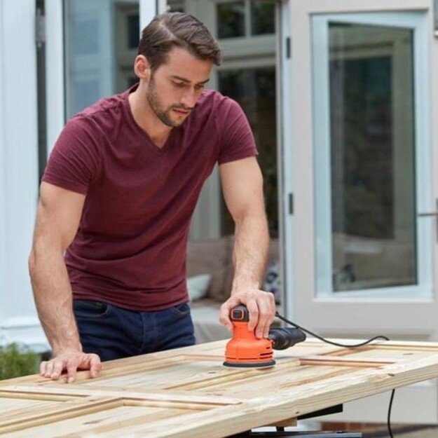 BLACK & DECKER Random Orbital Sander BEW210-QS | 230 W | Sander