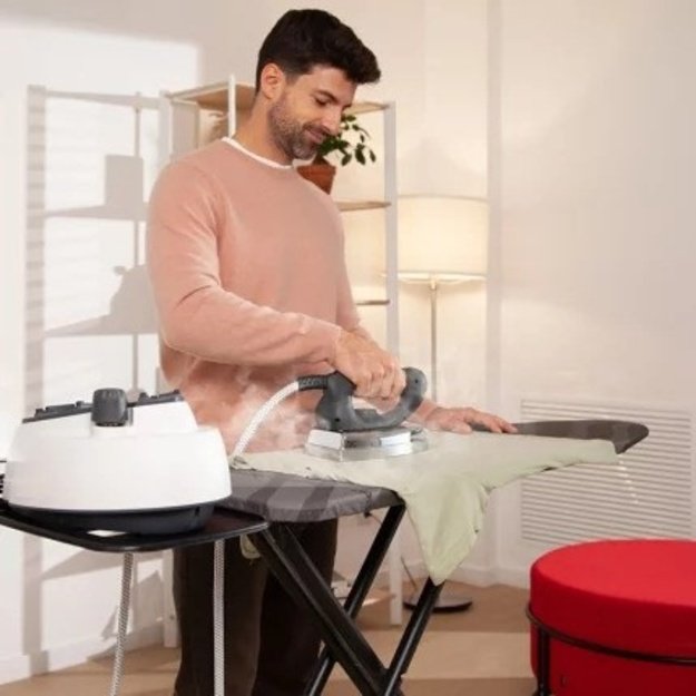 ViledaTotal Reflect Ultimate Plus M ironing board