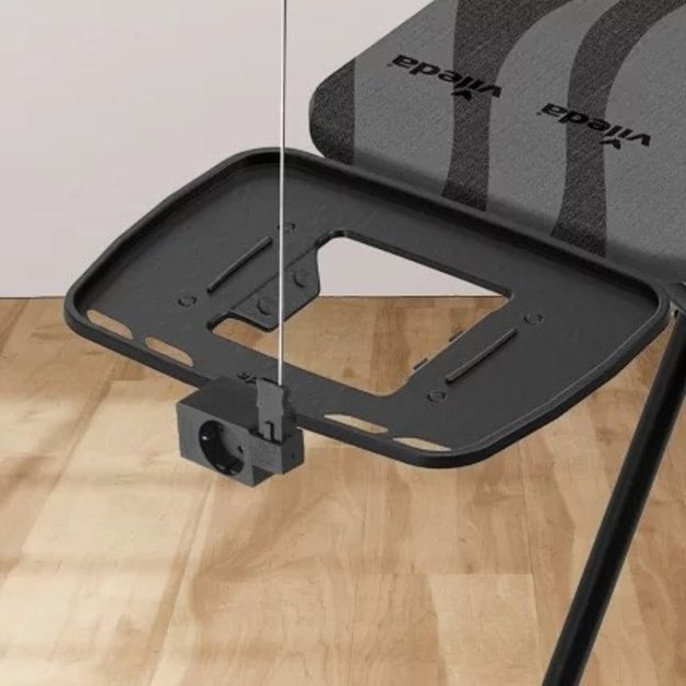 ViledaTotal Reflect Ultimate Plus M ironing board